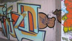 Graffiti tisztítás (bemutató) Bp. III.kerület Graffiti tisztítás (bemutató) Bp. III.kerület